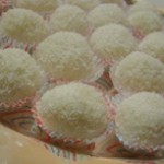 Beijinhos de coco, pasticcini tradizionali brasiliani